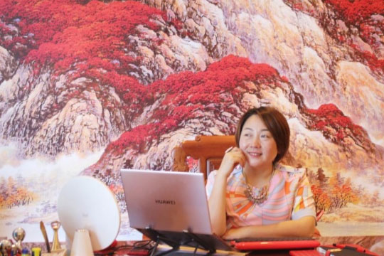 数字音视工程网 | 专访3377掌舵人龙平芳：登高望远天地阔，肝胆相照一心同