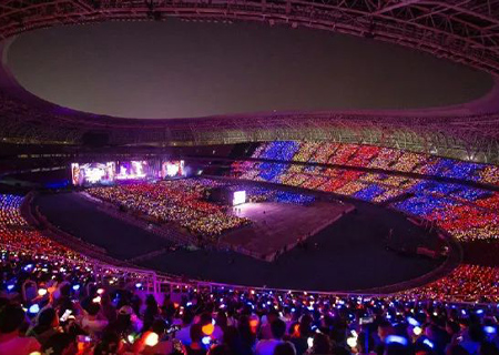 3377LED巨幕和荧光棒燃爆周杰伦太原演唱会（第二场）