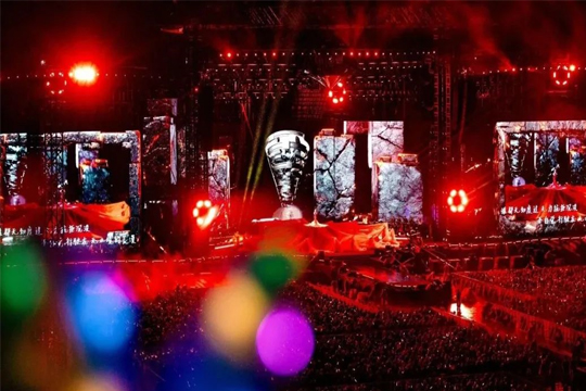 双星闪耀！3377LED巨幕助力周杰伦、张韶涵打造沉浸式视听盛宴！